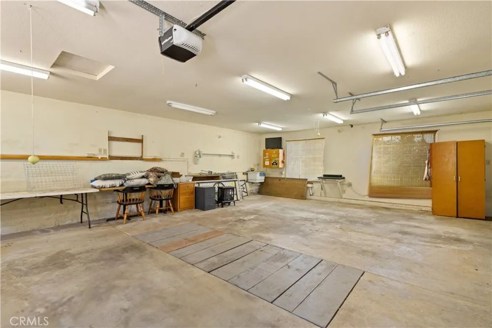 1940 Westlake Drive Kelseyville, CA 95451