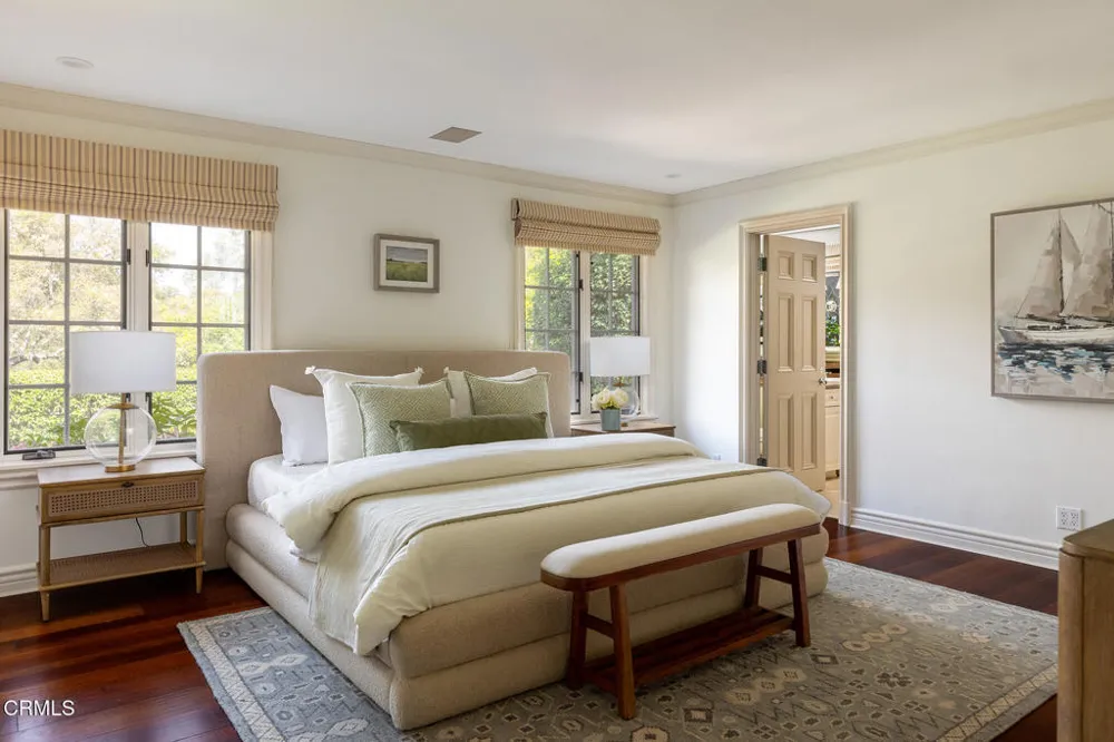 860 Flintridge Avenue La Canada Flintridge, CA 91011