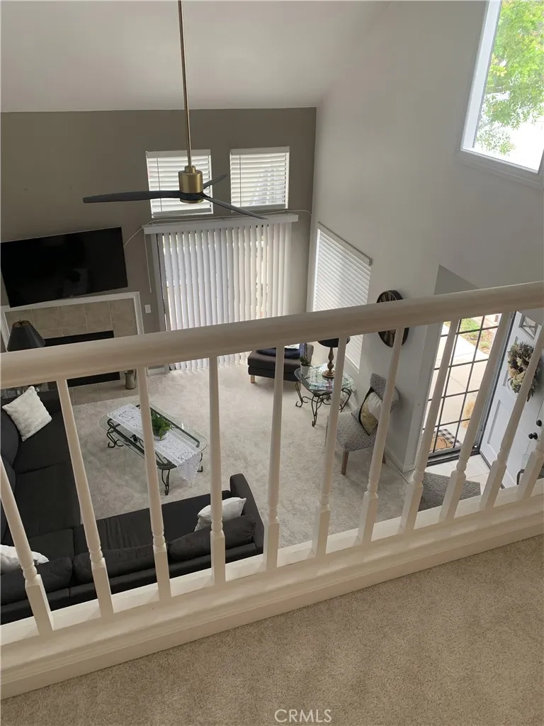 41 Fallingstar #28 Irvine, CA 92614