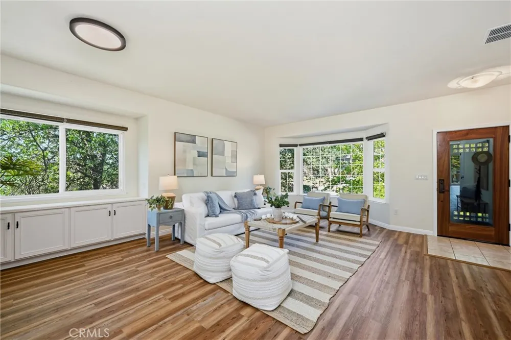 19345 Moon Ridge Hidden Valley Lake, CA 95467