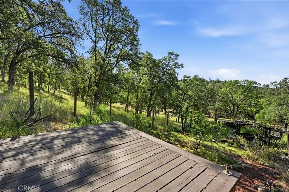 19345 Moon Ridge Hidden Valley Lake, CA 95467