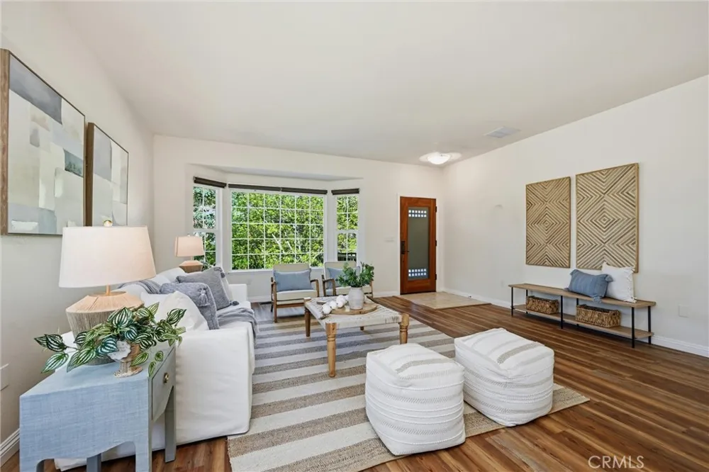 19345 Moon Ridge Hidden Valley Lake, CA 95467
