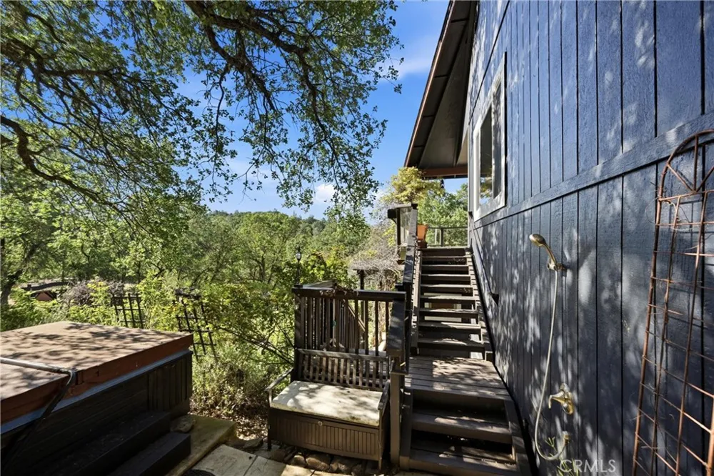 19345 Moon Ridge Hidden Valley Lake, CA 95467