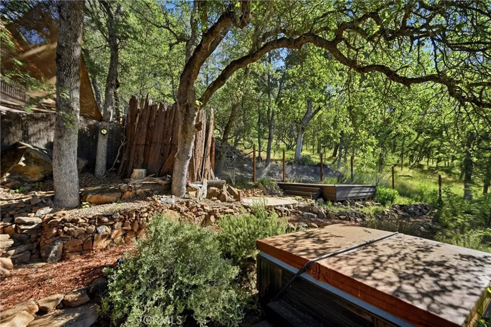 19345 Moon Ridge Hidden Valley Lake, CA 95467