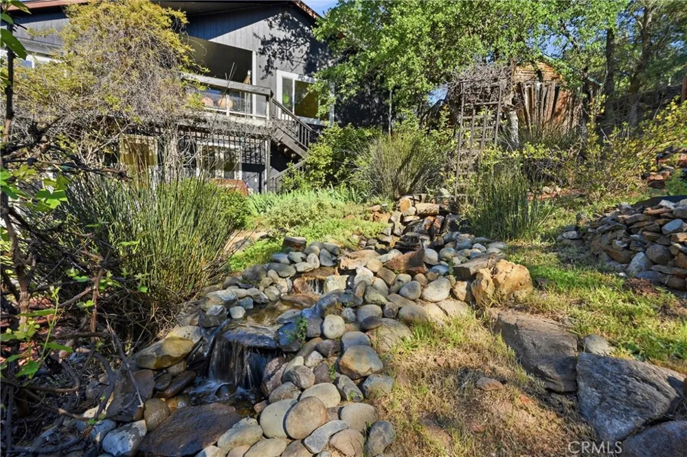 19345 Moon Ridge Hidden Valley Lake, CA 95467