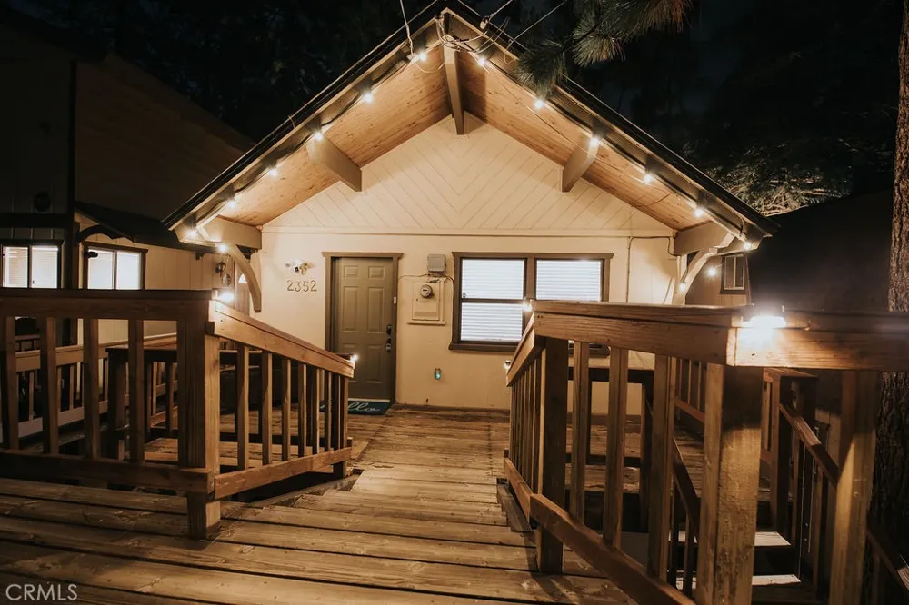2352 Pine Drive Arrowbear, CA 92382