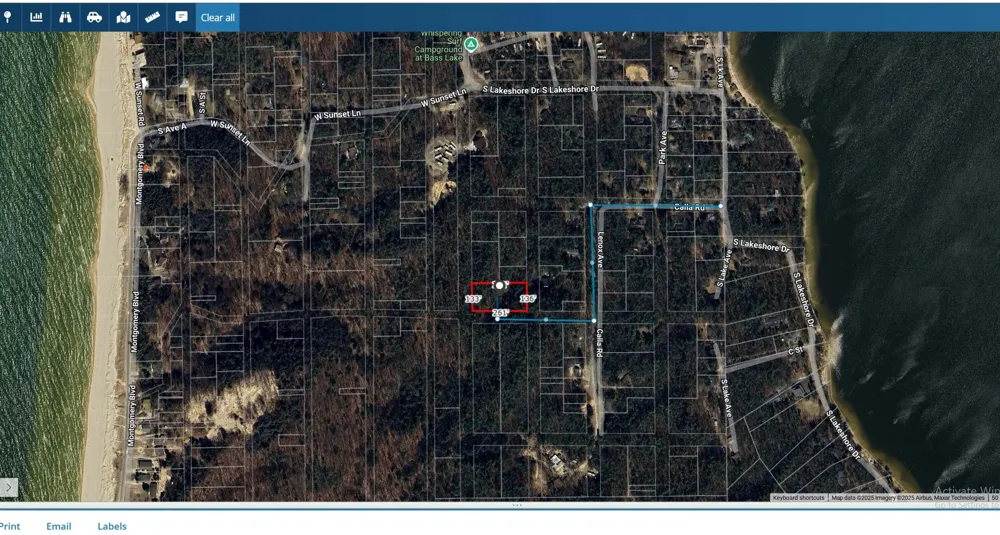 Lenox Ave Pentwater, MI 49449