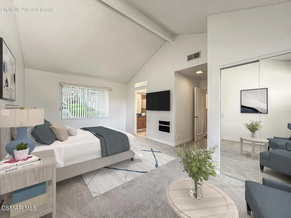 576 Calle De Las Ovejas Oak Park, CA 91377