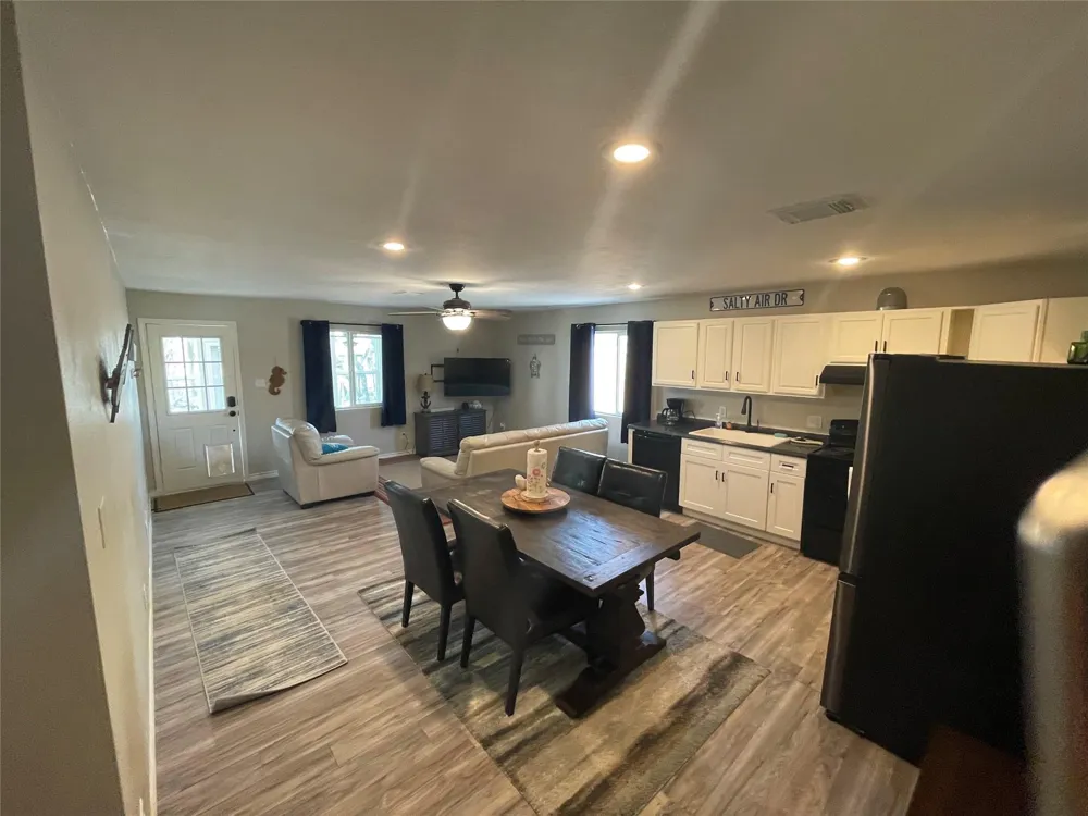 1016 Hardee Street Rockport, TX 78382