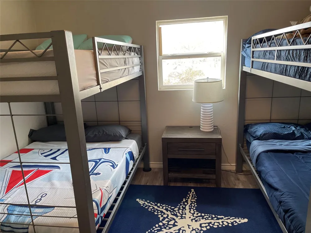 1016 Hardee Street Rockport, TX 78382