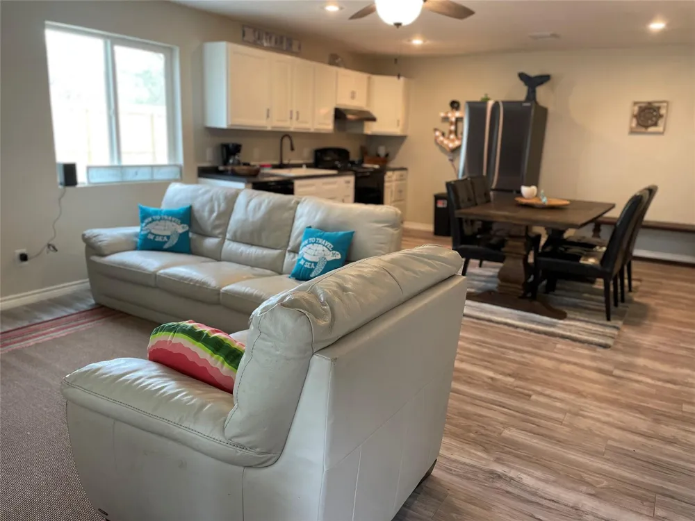 1016 Hardee Street Rockport, TX 78382