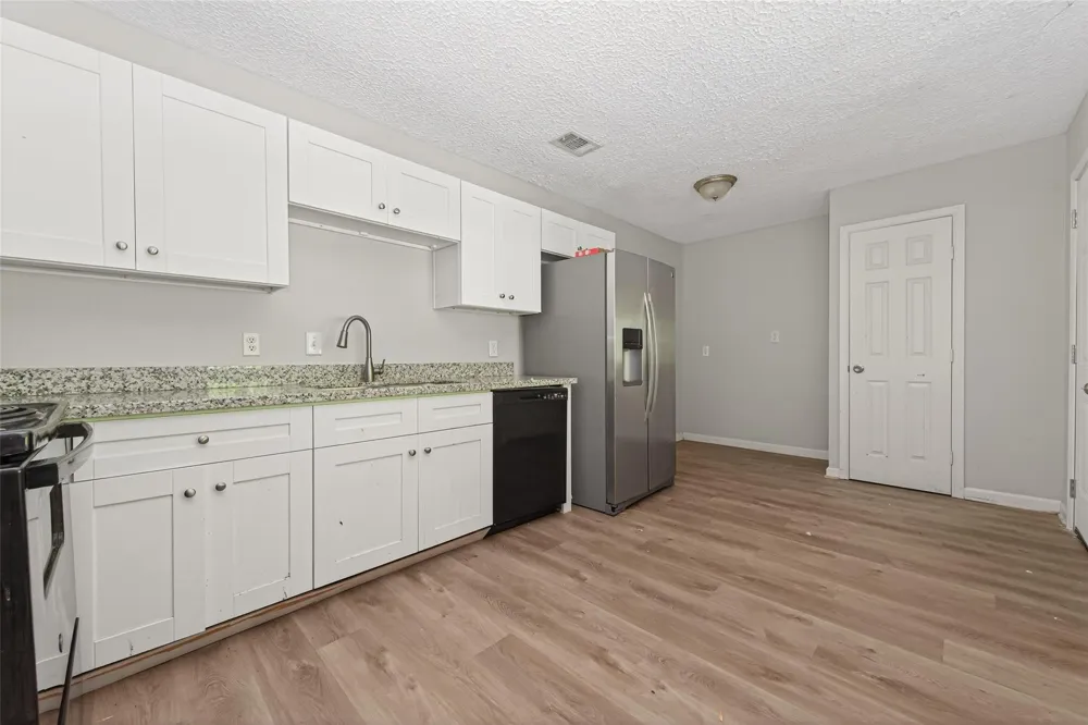 21146 Caney Drive New Caney, TX 77357