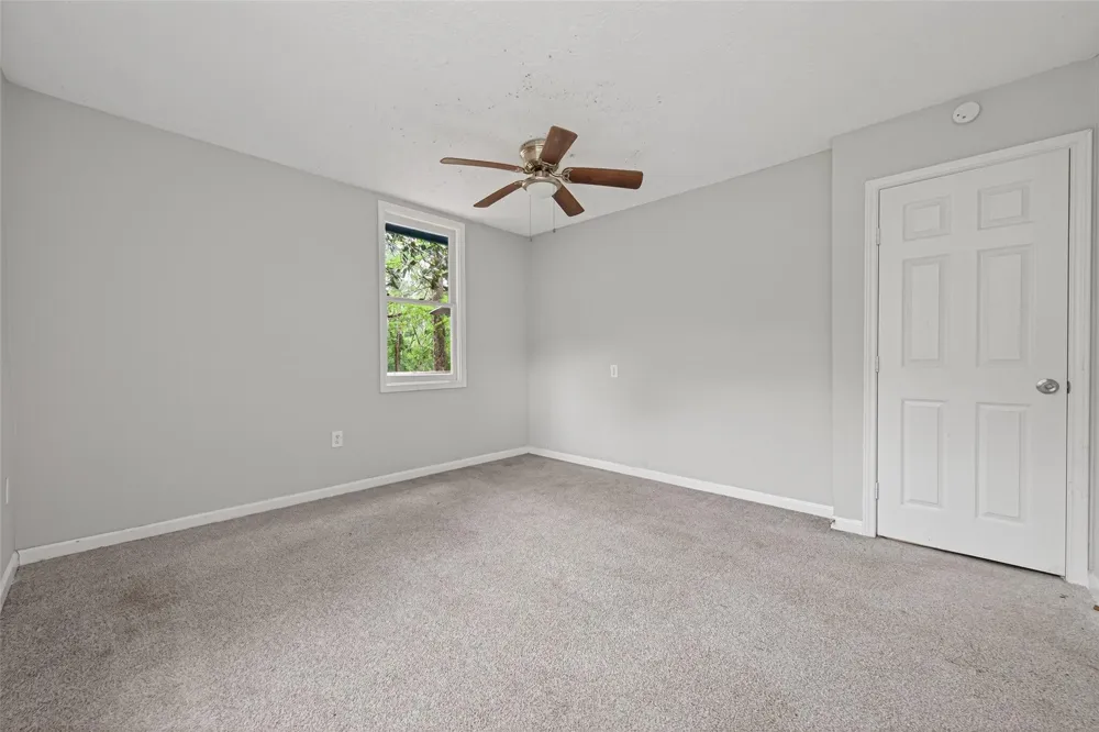 21146 Caney Drive New Caney, TX 77357