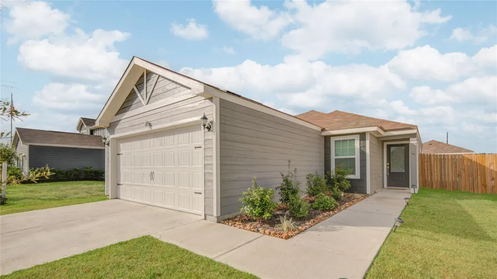 8007 Vanilla Orchid Drive Houston, TX 77016