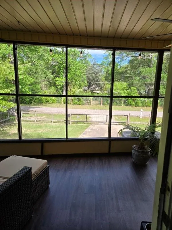 123 White Oak Drive Woodbranch, TX 77357