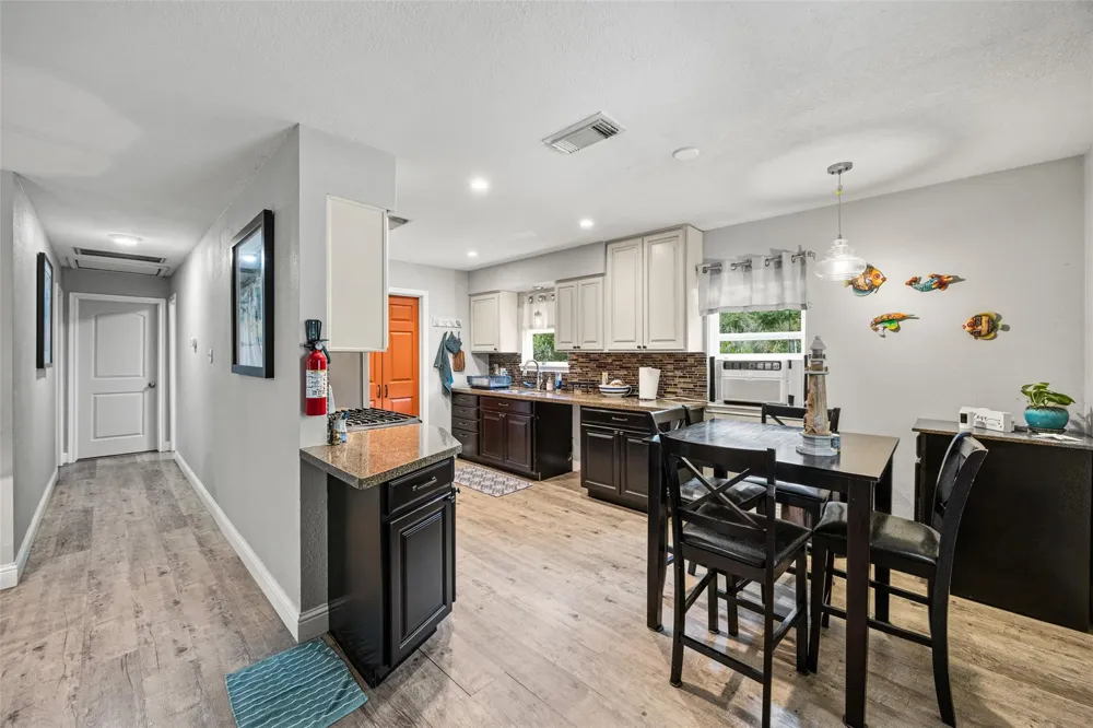123 White Oak Drive Woodbranch, TX 77357