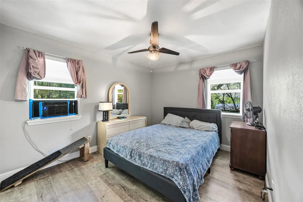 123 White Oak Drive Woodbranch, TX 77357