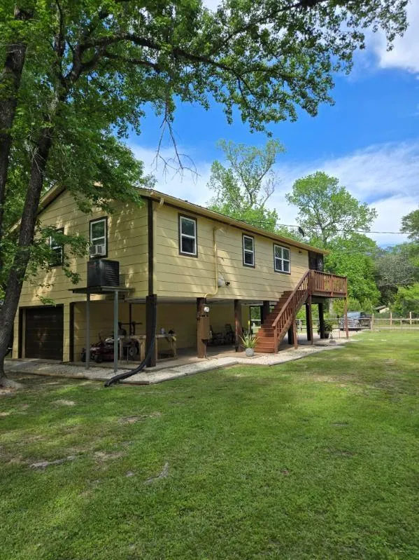 123 White Oak Drive Woodbranch, TX 77357