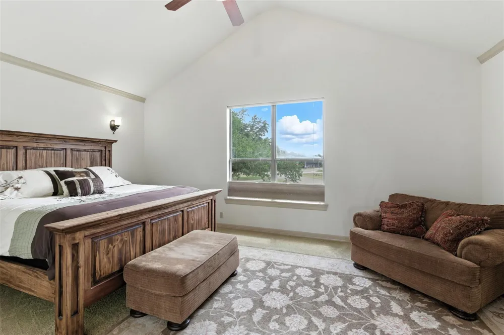 605 Riviera Drive Canyon Lake, TX 78133