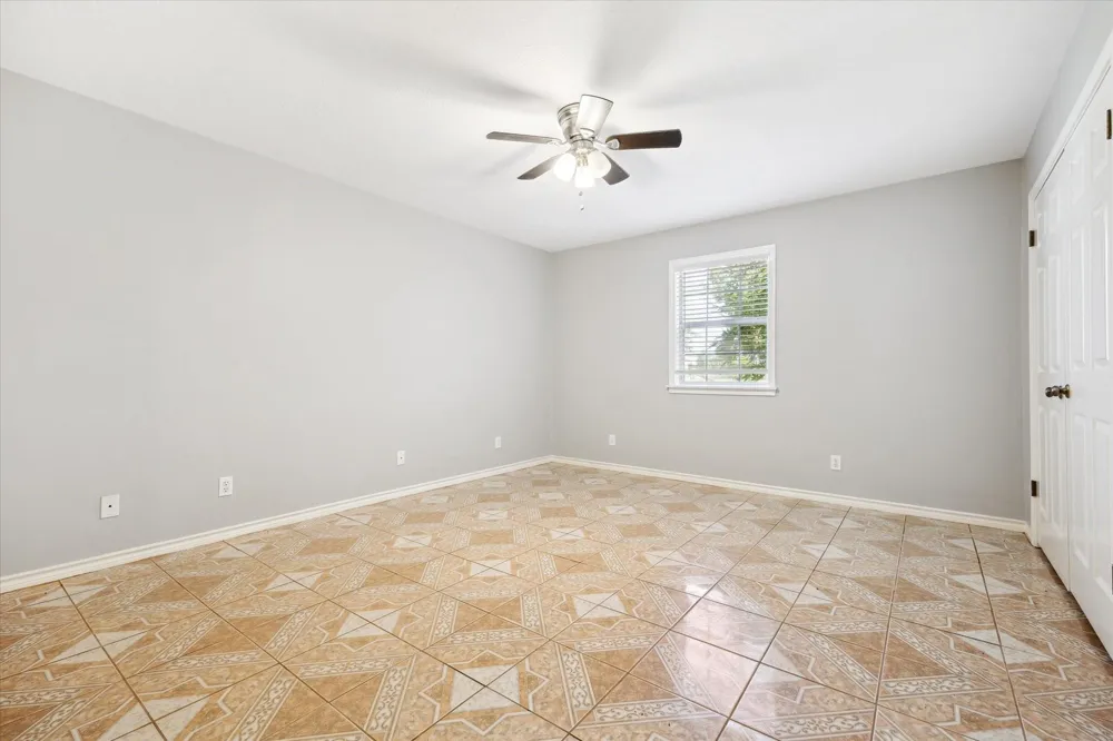 1011 Fm 2502 Road Bellville, TX 77418