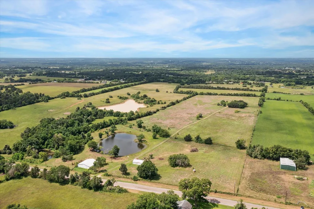 1011 Fm 2502 Road Bellville, TX 77418