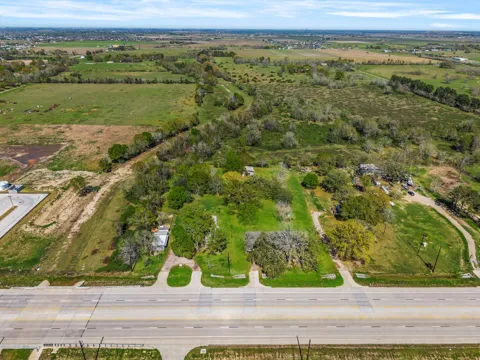 15727 Highway 36