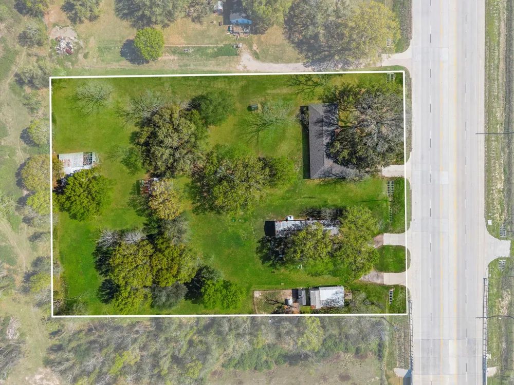 15727 Highway 36 Needville, TX 77461