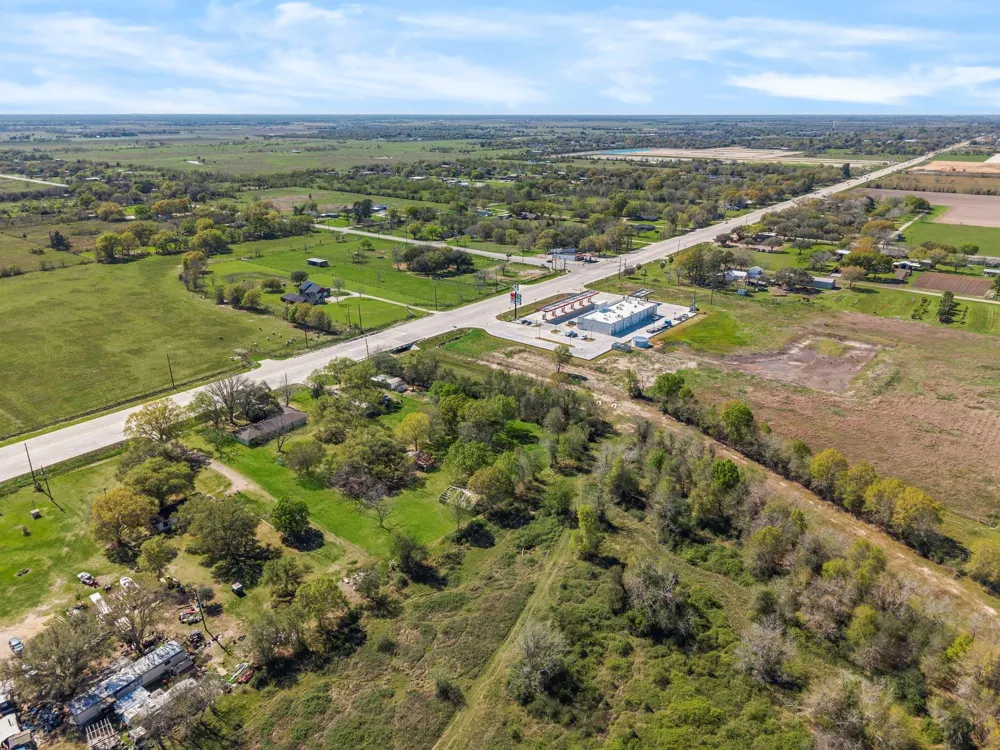 15727 Highway 36 Needville, TX 77461