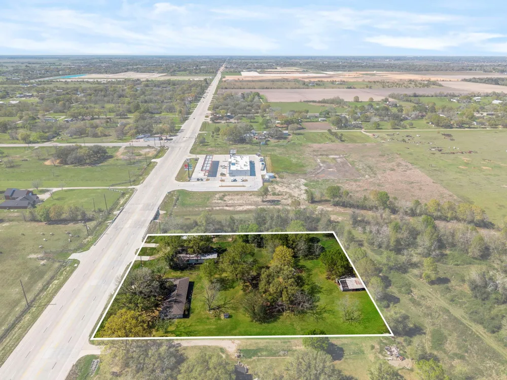 15727 Highway 36 Needville, TX 77461