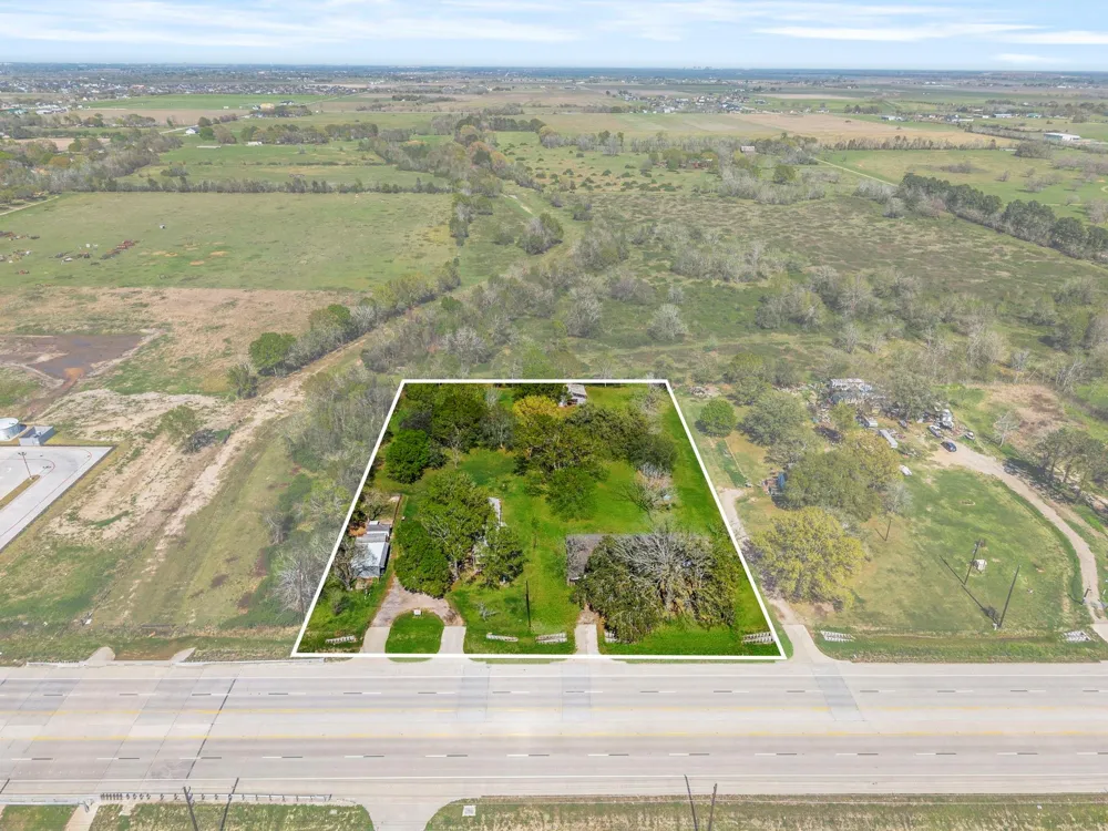 15727 Highway 36 Needville, TX 77461