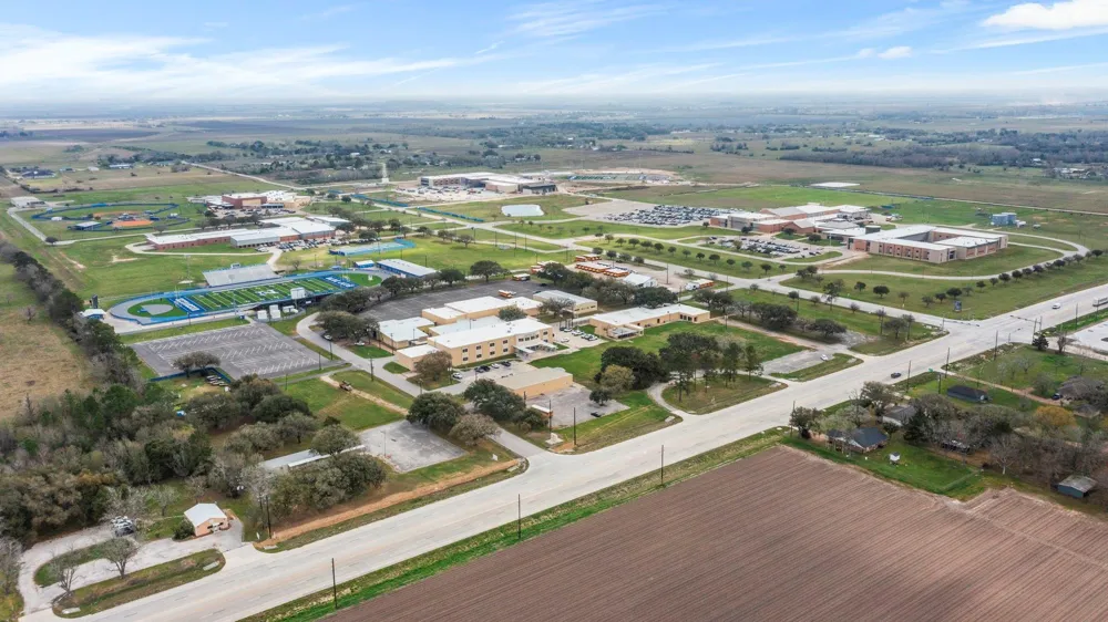 15727 Highway 36 Needville, TX 77461