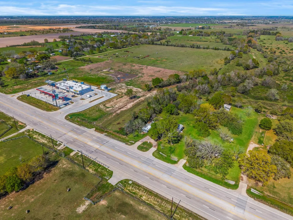 15727 Highway 36 Needville, TX 77461