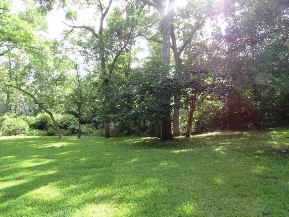 9491 Rocky Road Bellville, TX 77418