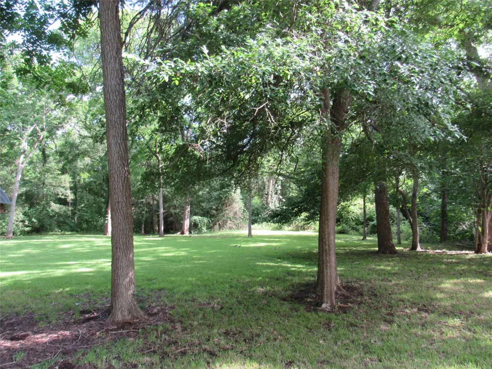 9491 Rocky Road Bellville, TX 77418