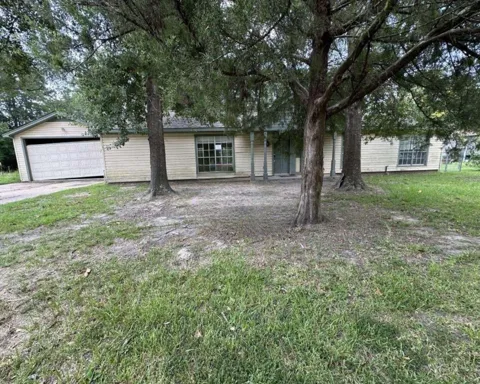 537 Tree Harbor Drive