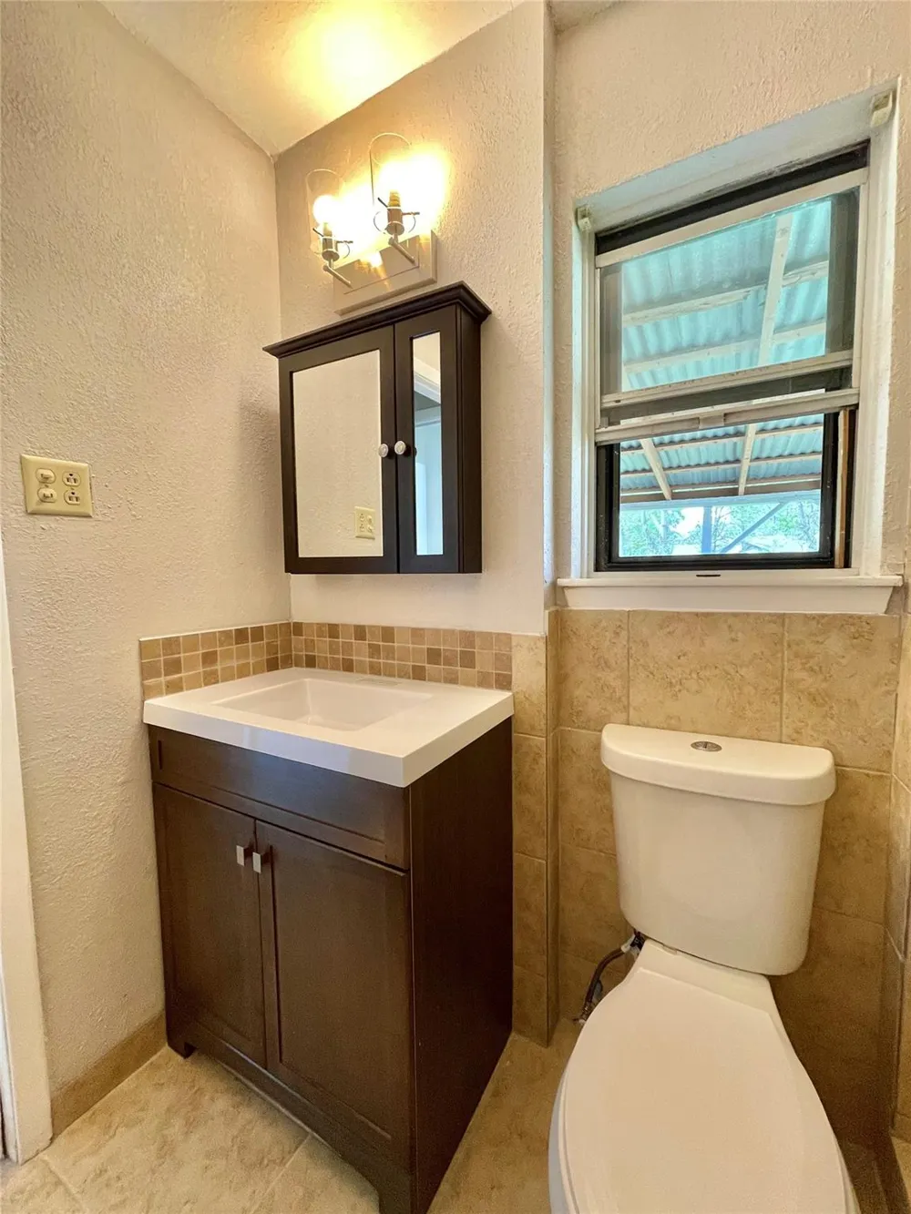 509 Dwyer Street Angleton, TX 77515