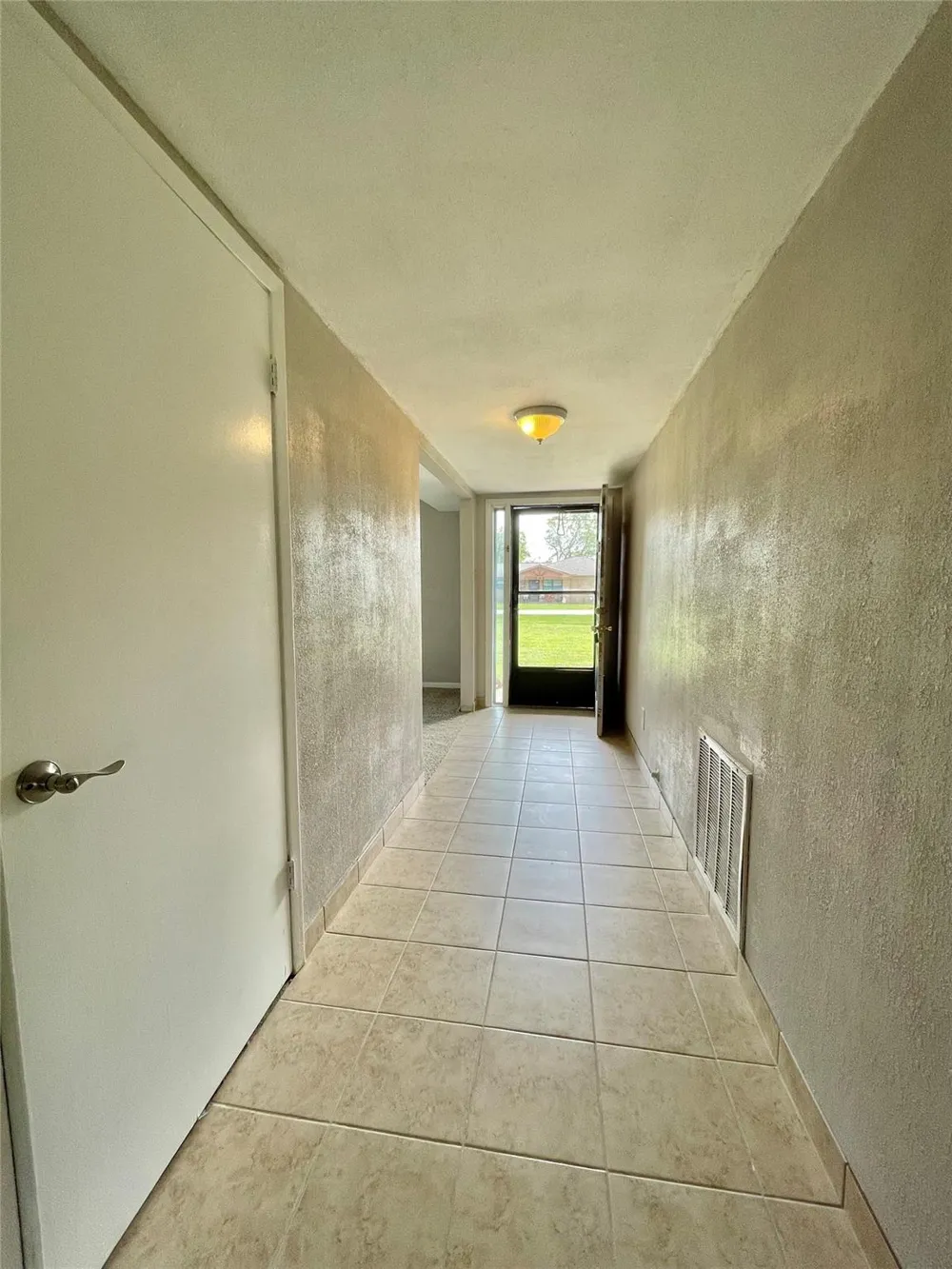 509 Dwyer Street Angleton, TX 77515