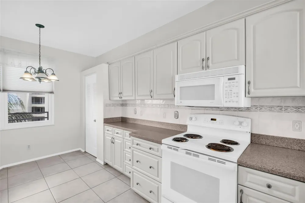 7932 SAILBOAT KEY BOULEVARD S #402 South Pasadena, FL 33707