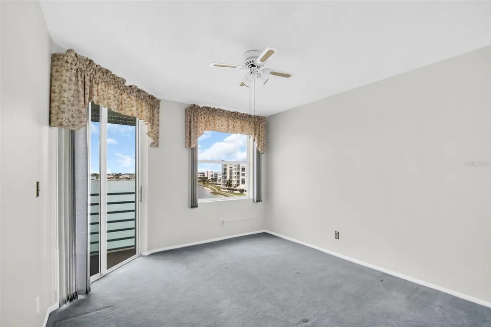 7932 SAILBOAT KEY BOULEVARD S #402 South Pasadena, FL 33707