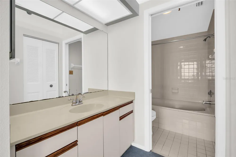7932 SAILBOAT KEY BOULEVARD S #402 South Pasadena, FL 33707