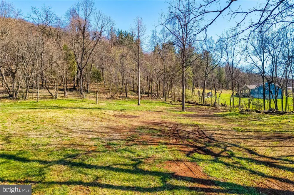 19133 GEETING ROAD Keedysville, MD 21756