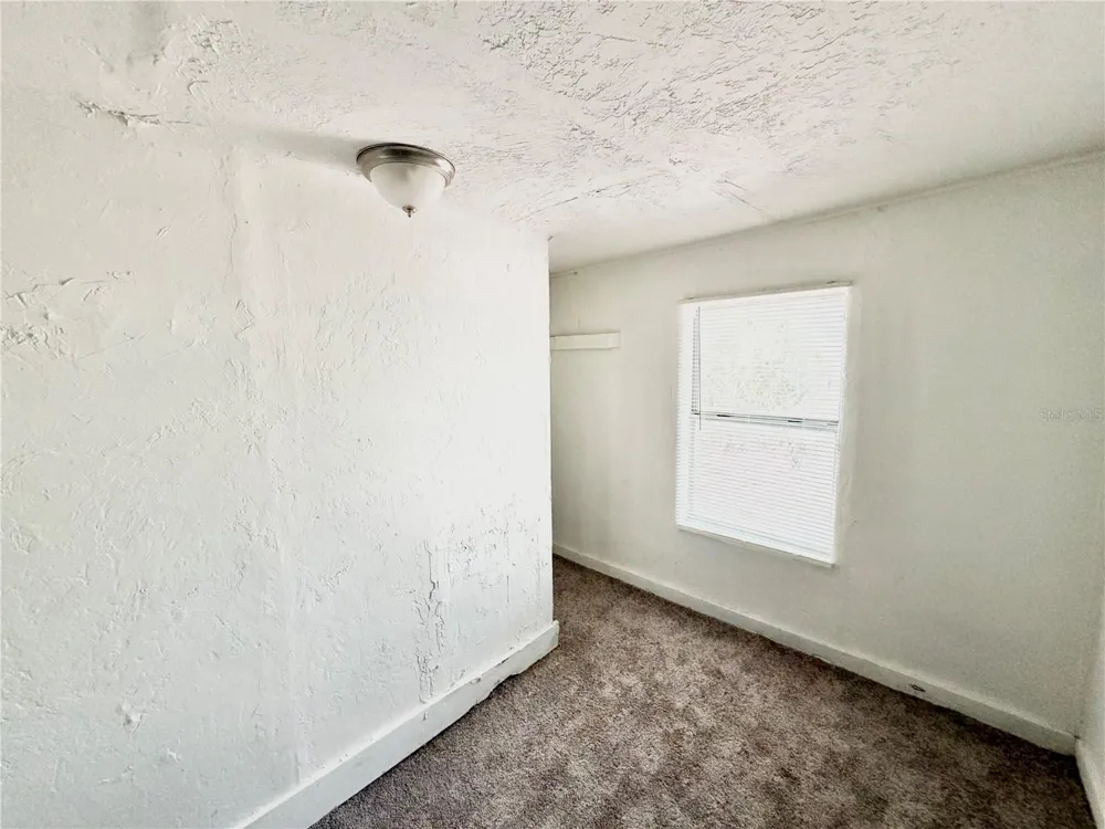 21433 SE HAWTHORNE ROAD Hawthorne, FL 32640
