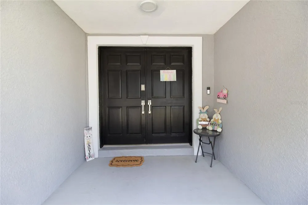 7018 OAKVIEW CIRCLE Tampa, FL 33634