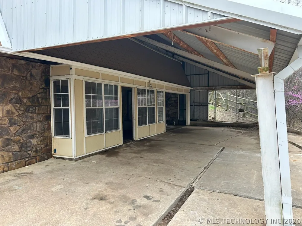 11201 S Edgewater Road Claremore, OK 74017