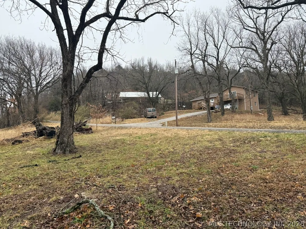 11201 S Edgewater Road Claremore, OK 74017