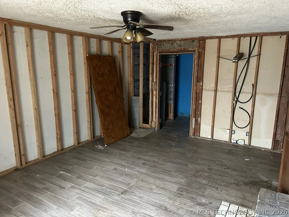 11201 S Edgewater Road Claremore, OK 74017