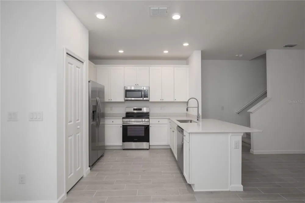 704 NW 126TH TERRACE Newberry, FL 32669