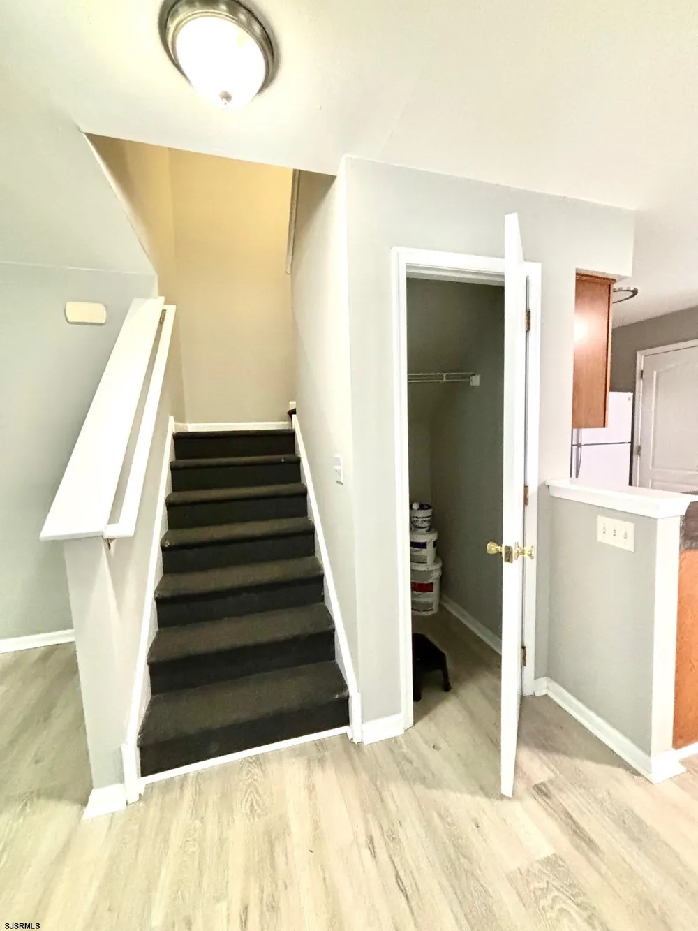 27 Oyster Bay Absecon, NJ 08201