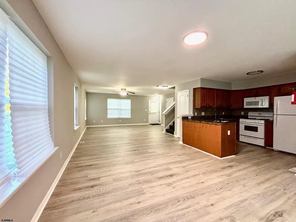27 Oyster Bay Absecon, NJ 08201
