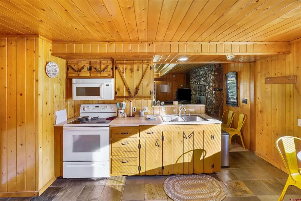 18 W Vallecito Creek Road Bayfield, CO 81122